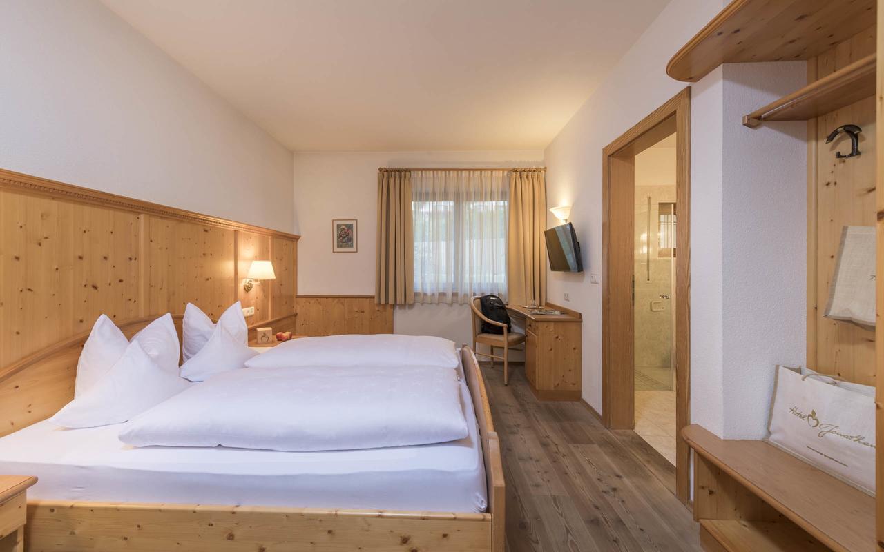 Hotel Jonathan Natz-Schabs Exteriör bild
